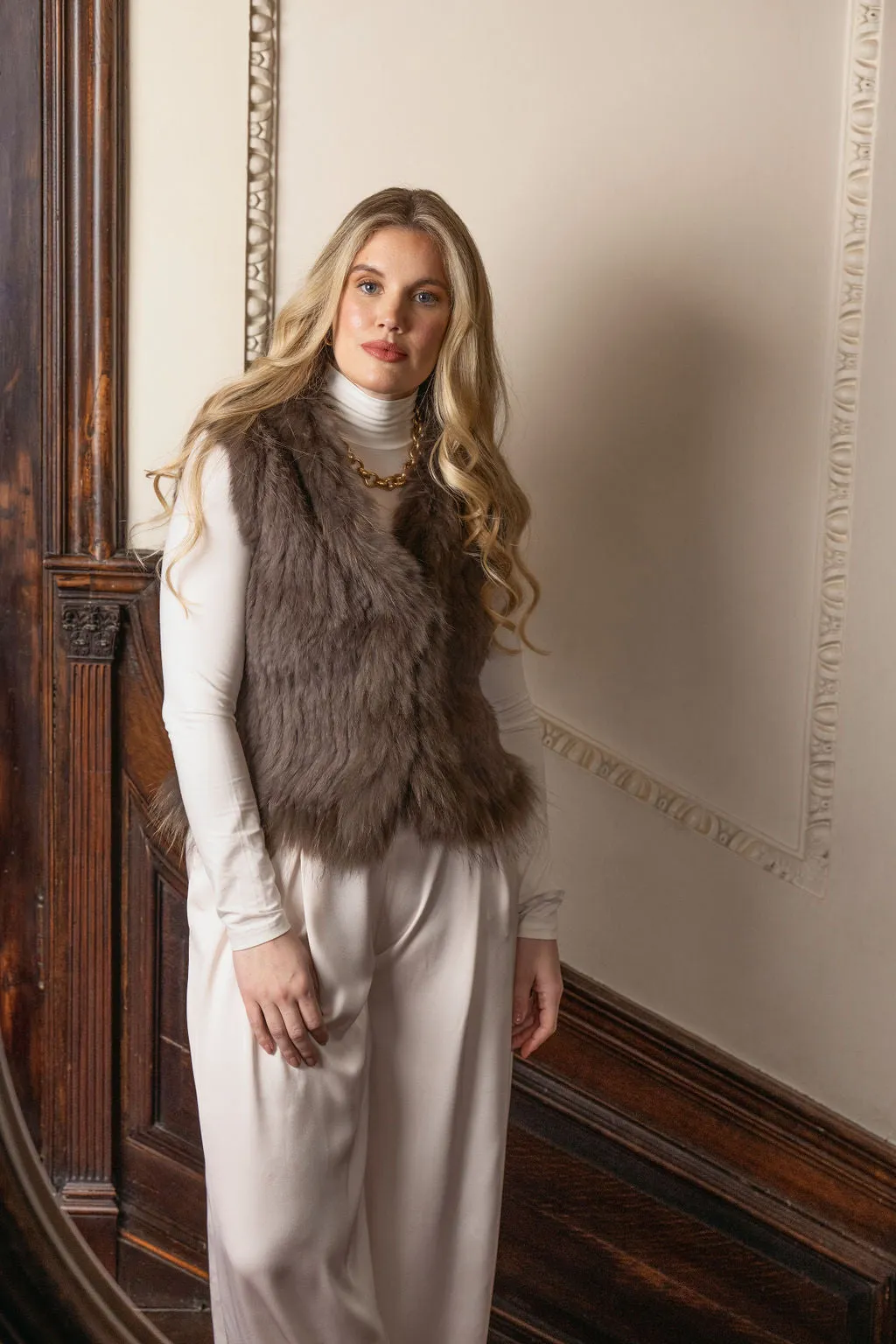 ANNA GILET