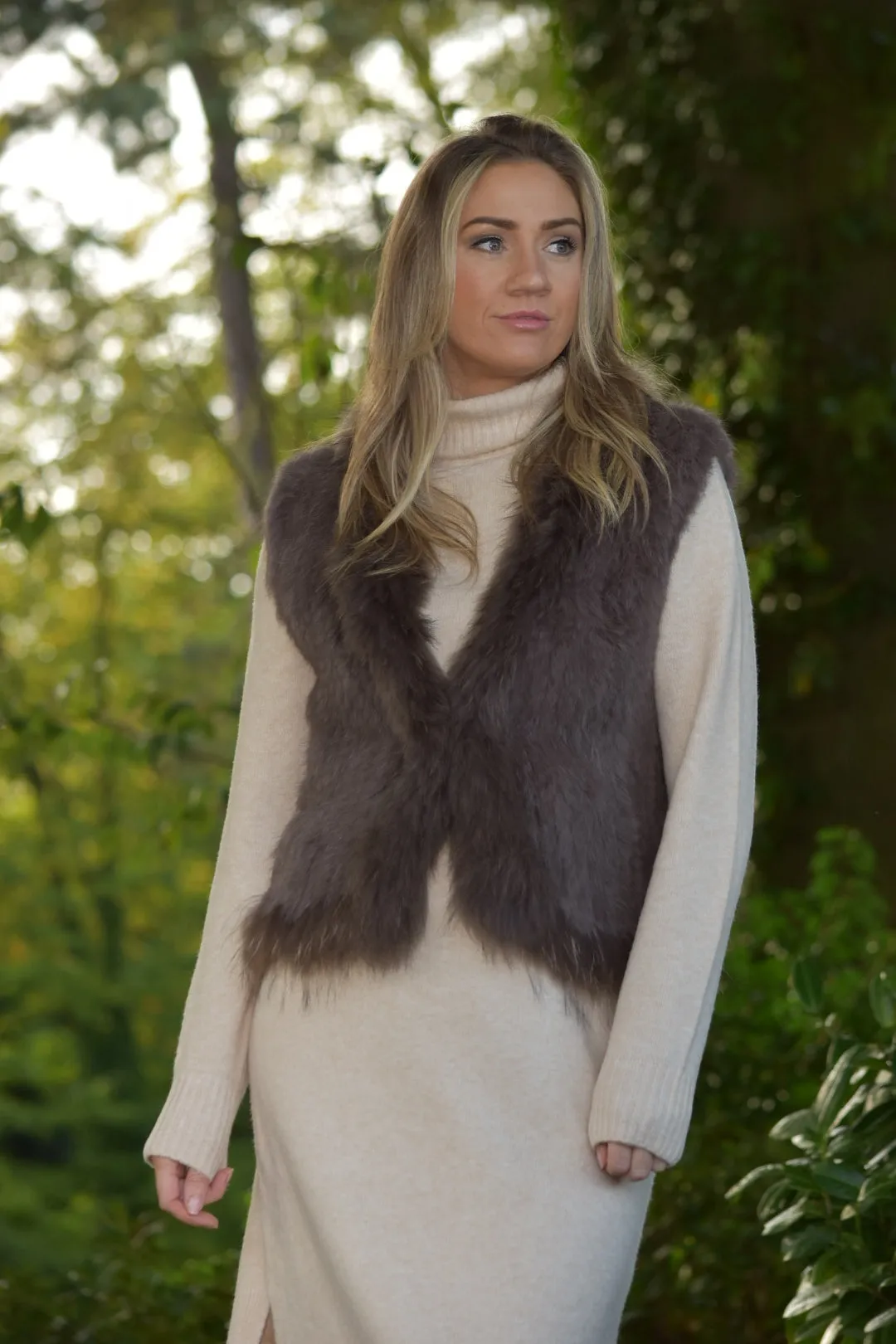 ANNA GILET