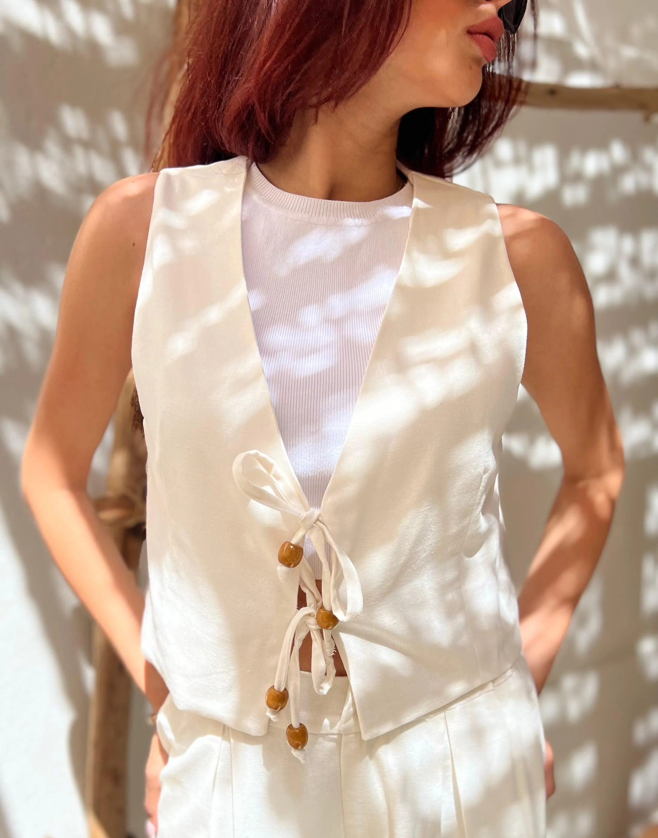 Aura White Linen Set