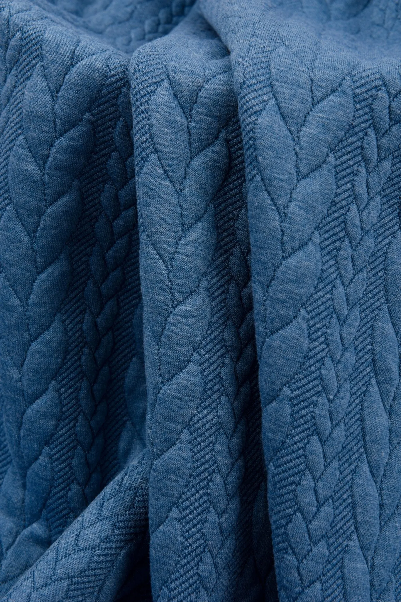 Cable Knit Jacquard Fabric / Quilted Knit Jacquard
