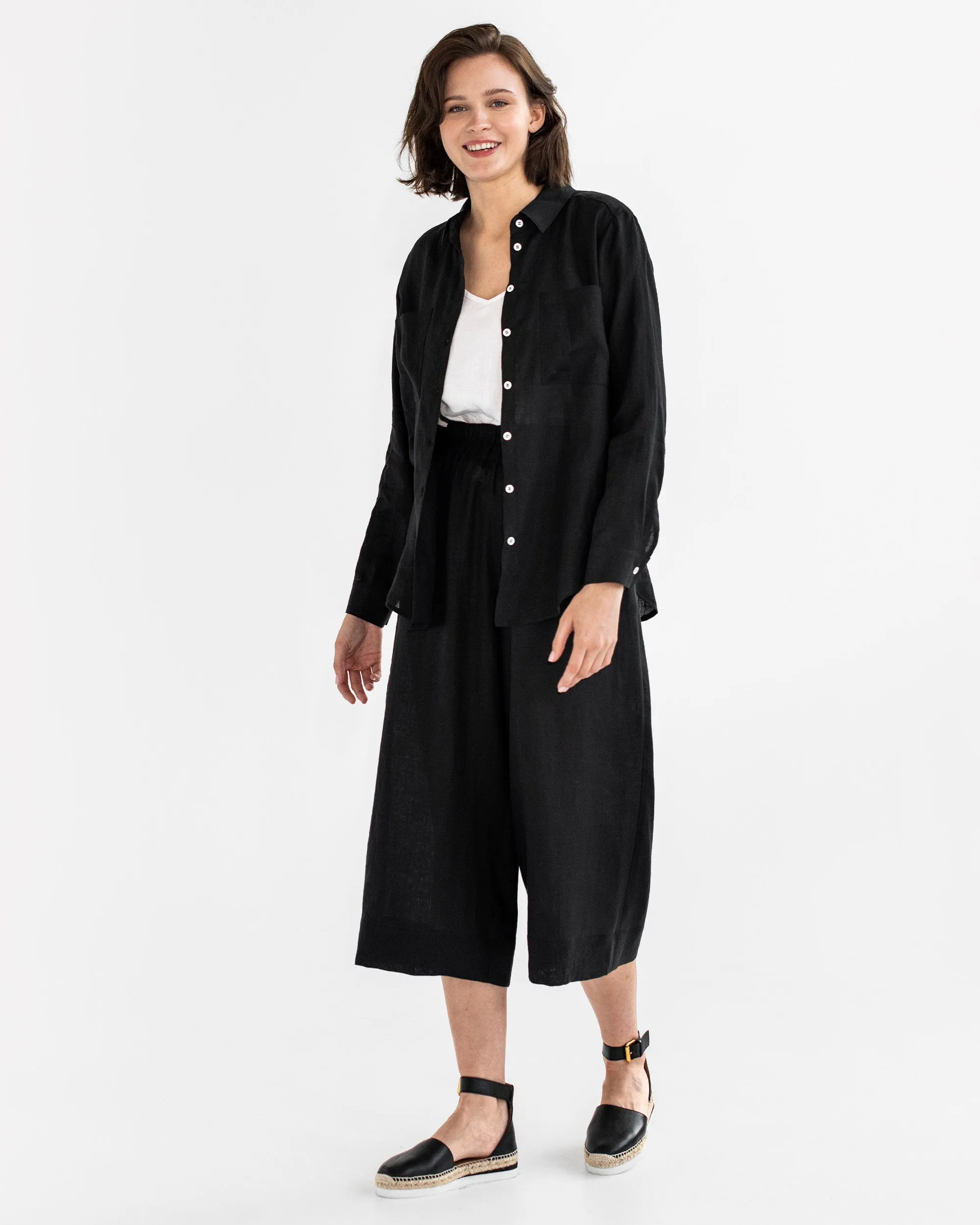 Long-sleeved linen shirt CALPE in Black