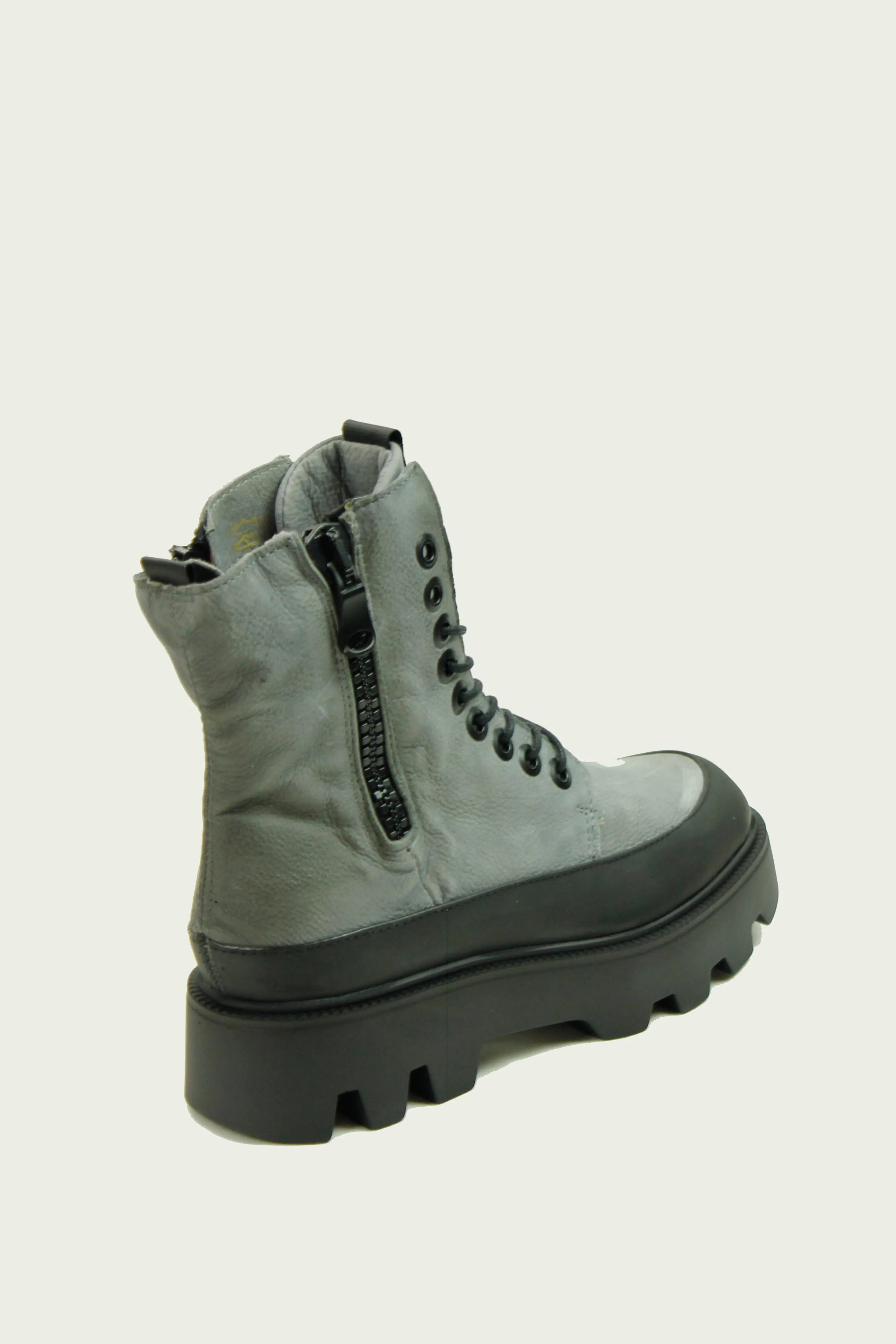 MJUS BOOT LACE UP WITH RUBBER SURROUND AND SIDE ZIP P42219