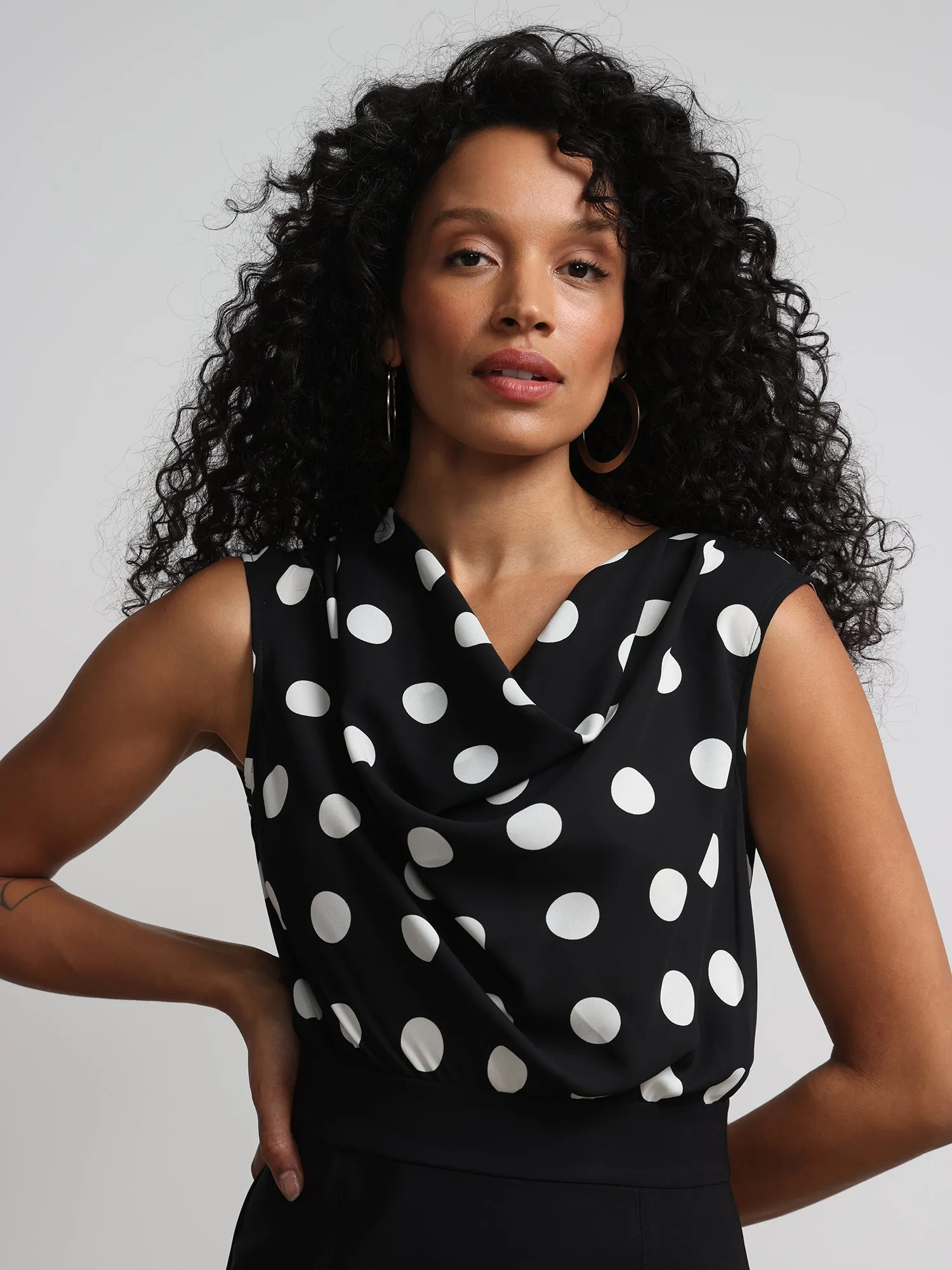 Polka-Dot Print V-Neck Sheath Dress - Fit To Flatter