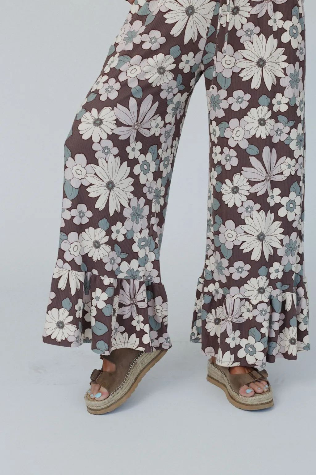The Nest Happy Petal Wide Leg Pants - Chocolate